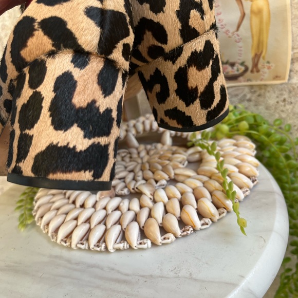 KATE SPADE Leapord Print Booties - Picture 8 of 8